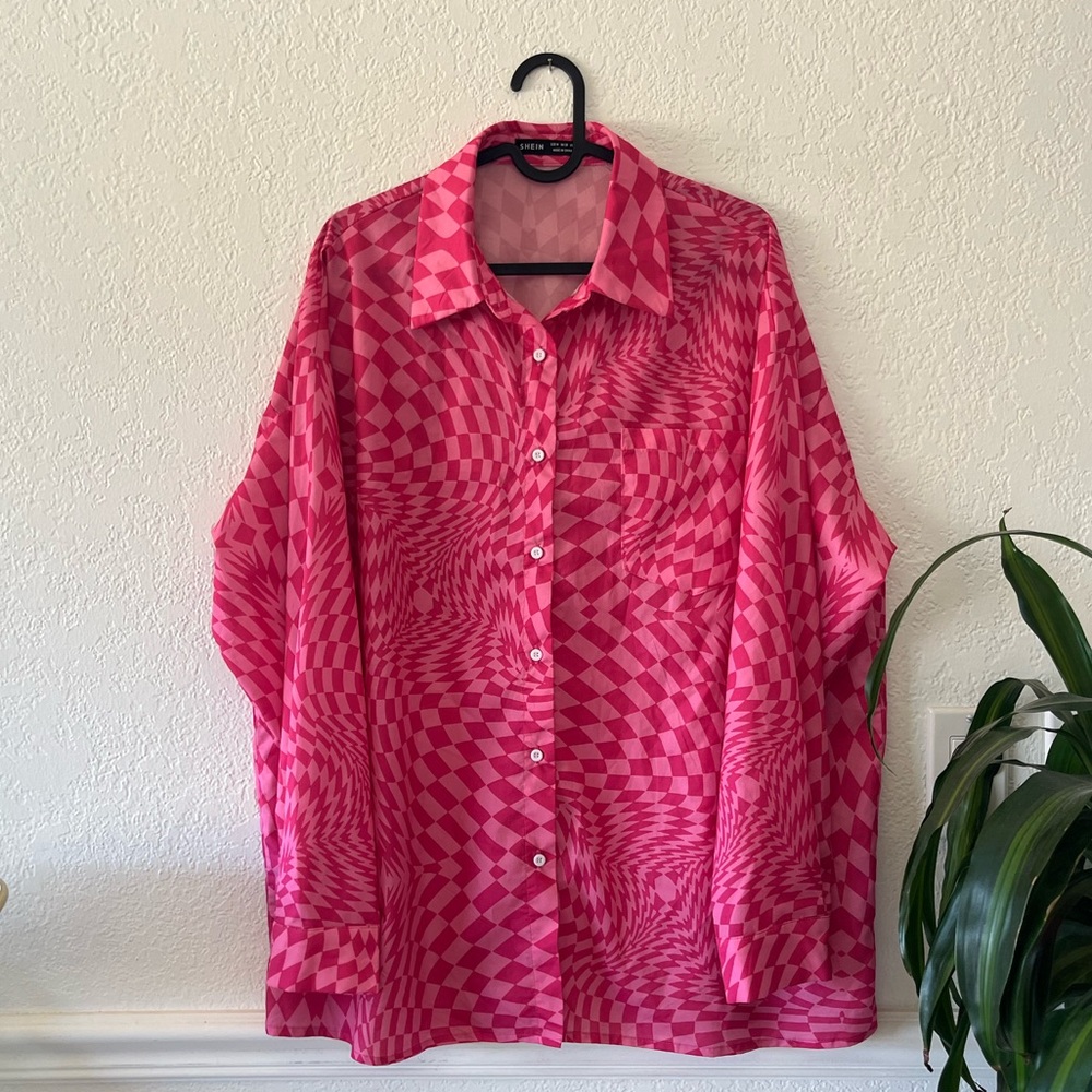 Vibey Pink Checkered Button Down - M